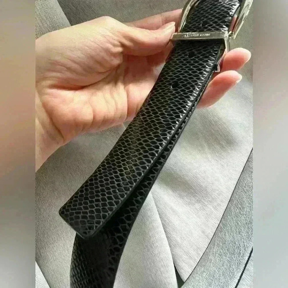 Anne Klein Women’s Synthetic Leather Black Snakeskin Pattern  Belt Medium - Picture 2 of 13